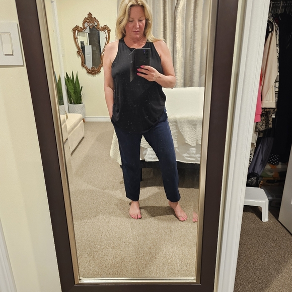 Sz 10 Lululemon tuxedo pant blue with black stripe on the sides. - Picture 3 of 13